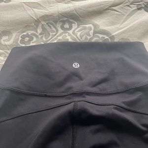 NWT Lululemon In Movement 7/8 Tight Size 4